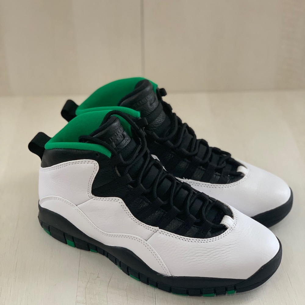 ❌SOLD❌Jordan 10 Seattle